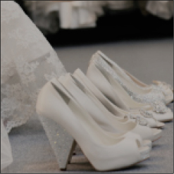 bridal-shoes-for-wedding-in-marbella-banner-s